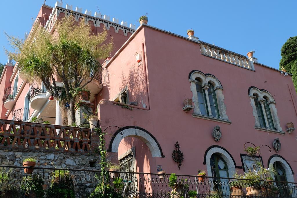 Hotel Villa Nettuno Taormina Exterior photo